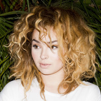 Ella Eyre - Waiting All Night (Acoustic)